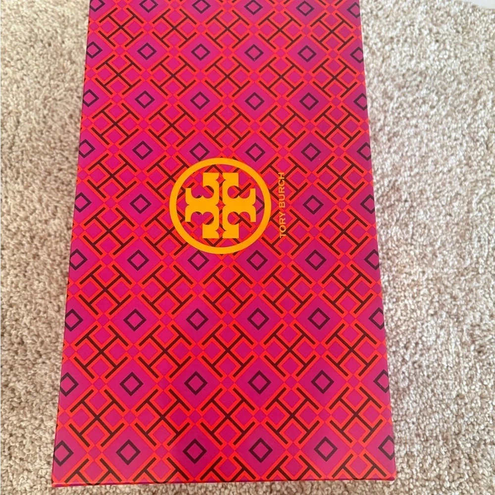 NIB Tory Burch Penelope Sandal size 8 - Picture 2 of 12